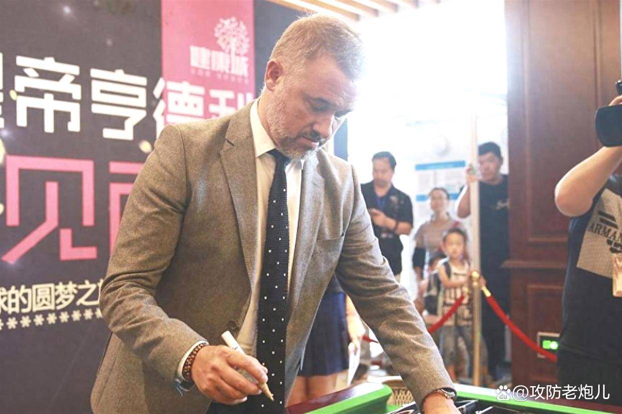 台球皇帝亨得利直言：中国斯诺克市场趋于饱和，表演赛出场费大幅缩水