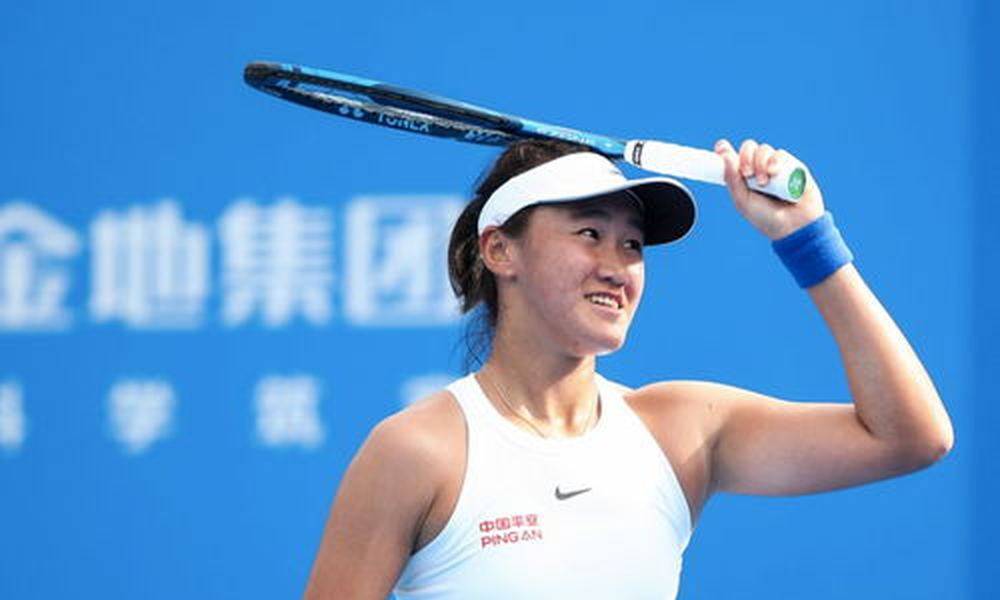 吴宜泽5比3淘汰徐思重返16强，斯诺克冠军状态回升，斯佳辉袁思俊晋级