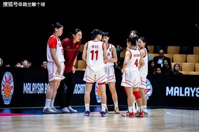 晚7点生死战！女篮PK菲律宾冲4强，陈楠或被迫变阵，李沅珊需早点觉醒