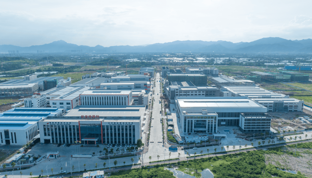 “隐形冠军”!苹果、奔驰、宝马背后,都有肇庆这家企业(图2) “隐形冠军”!苹果、奔驰、宝马背后,都有肇庆这家企业(图2)