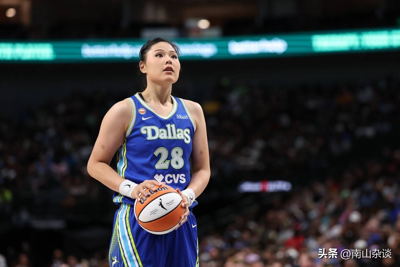 山西女篮重磅官宣，李月汝正式加盟球队，小宝将同时出战两大联赛