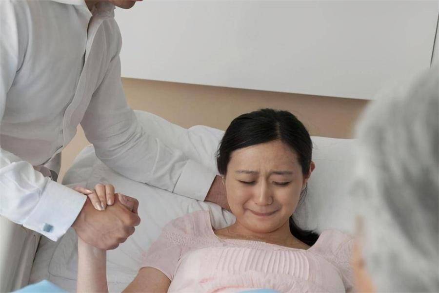 生孩子是剖腹产好还是顺产好？剖腹产顺产的利弊