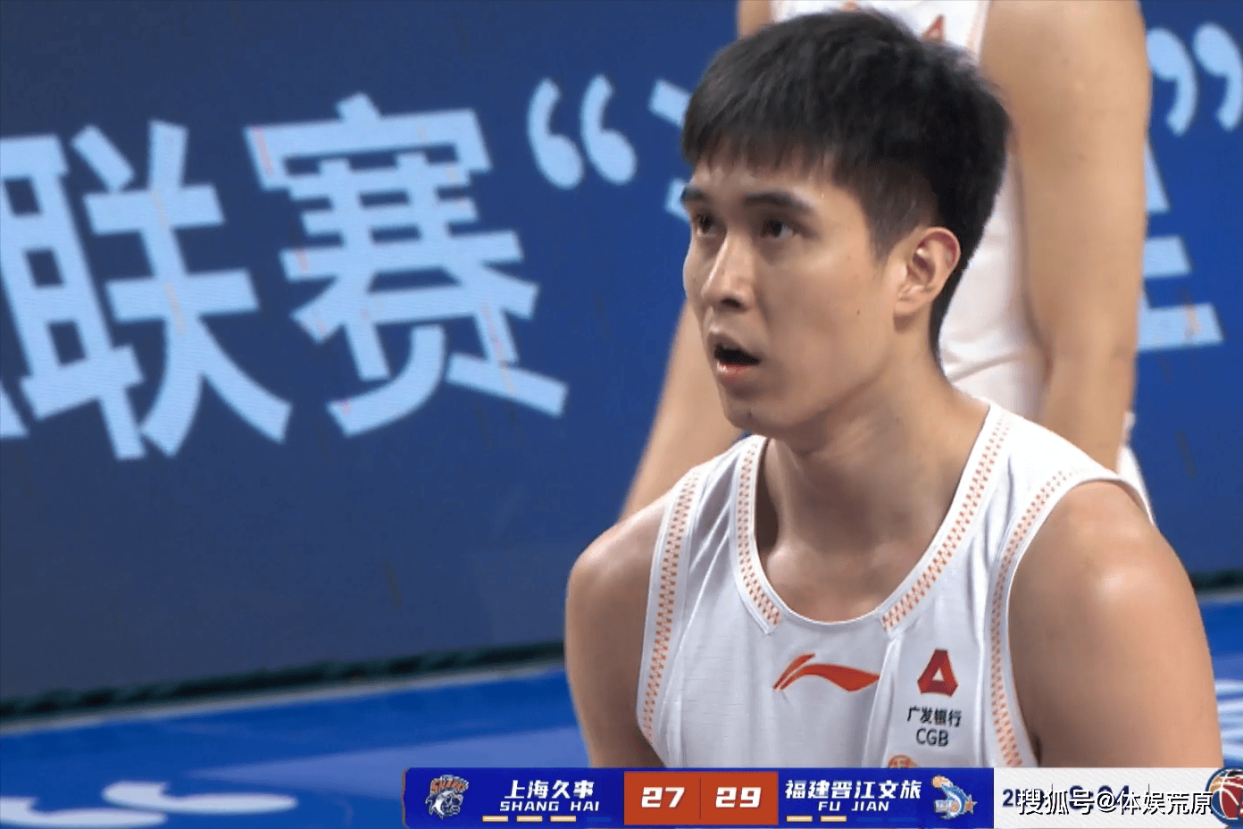 CBA新赛季5人送惊喜，胡明轩第一，前国手领跑得分榜