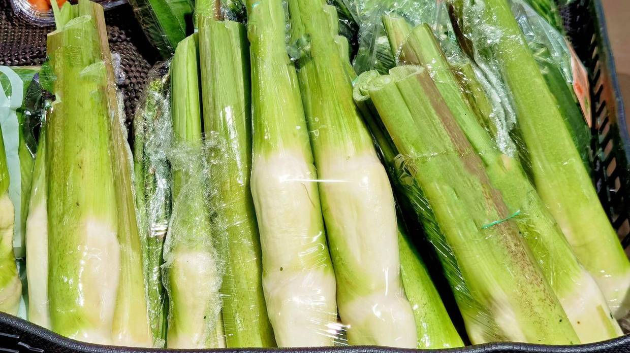入秋后，南瓜白菜先靠边，这3种“黄金菜”别错过，鲜嫩营养正当时，价格不贵还养人！