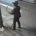 #两人盗剪电缆 1人高坠死亡1人被刑拘#频道图标
