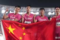 直接炸锅了！中国队4×100米接力摘金，泰国赛后提交申诉，裁判逐帧回看一小时，泰国申诉被驳回