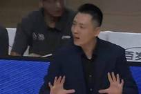 北京嫌他老，上海只让他干四件事：麦基6中6背后，张镇麟把北控小外掐到出不了手