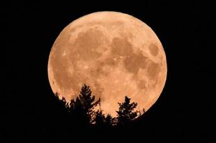 今年最大的“超级月亮”即将“上线”