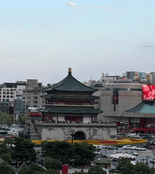 西安这座十三朝古都，早餐一个月不重样，外地人来了挪不动腿！