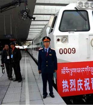 行进中国｜一条“天路”串起的家国故事