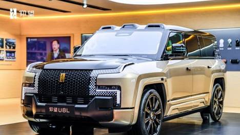 商业领袖新宠，仰望U8L鼎世版定义豪华新高度
