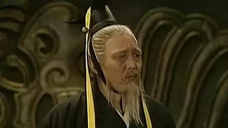 没打过几场硬仗，凭 “会盟联姻” 成为春秋小霸，为齐桓公称霸铺路