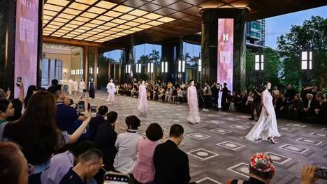 香江1号联袂广东时装周，赋能中国原创设计走向世界