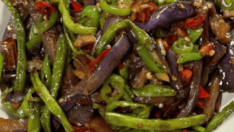 豆角炖茄子总做得水叽叽没味？豆角和茄子，下锅顺序决定成败