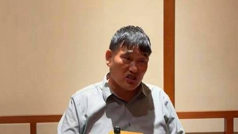 大衣哥朱之文说“喜欢烫脚按摩却不敢去”，背后藏着草根明星最清醒的自保