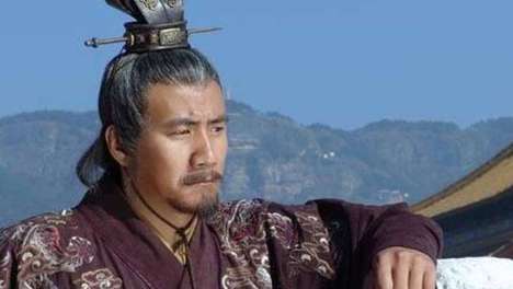 为什么朱元璋一定要杀功臣？难道就不能把他们贬为平民吗？