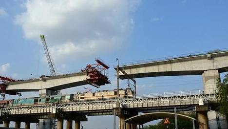 莫迪找日本建印度高铁，十年开工只修出50公里，进展慢到没想到