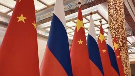 习近平为普京举行欢迎宴会