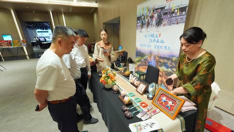 "你好！中国"旅游推介会在韩国首尔成功举办