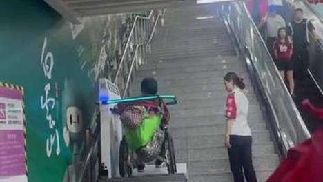 安尚无障碍设备助力城市提升温度 #斜挂式升降平台