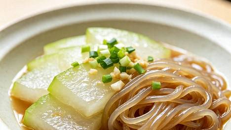 菜里加“利湿瓜”，除湿还补水，体重改善了、皮肤润了、不烦渴了