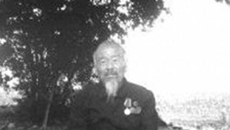 孟良崮击毙张灵甫的排长找到了！立下奇功却回村种了十万棵树