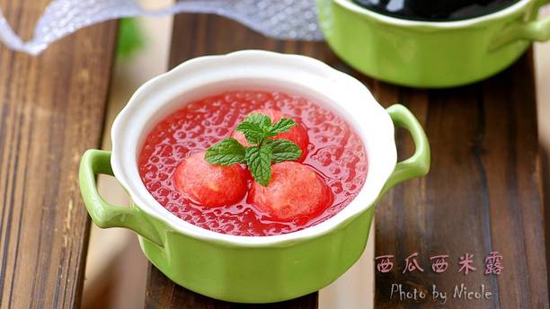 粉红西瓜西米露：盛夏清甜糖水，一口消解三伏燥热