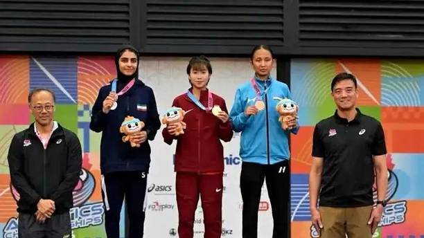 U20亚锦赛夺金摘银 | 贵州女子中长跑：一路生花，未来在脚下