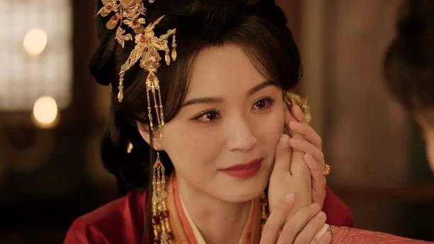 「初代恶女」的选择：比起做母亲，我更想先做自己