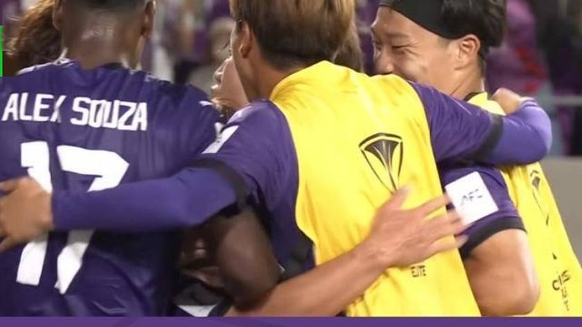 随着上海海港1-1，浦项铁人0-2，亚冠精英赛最新积分榜出炉