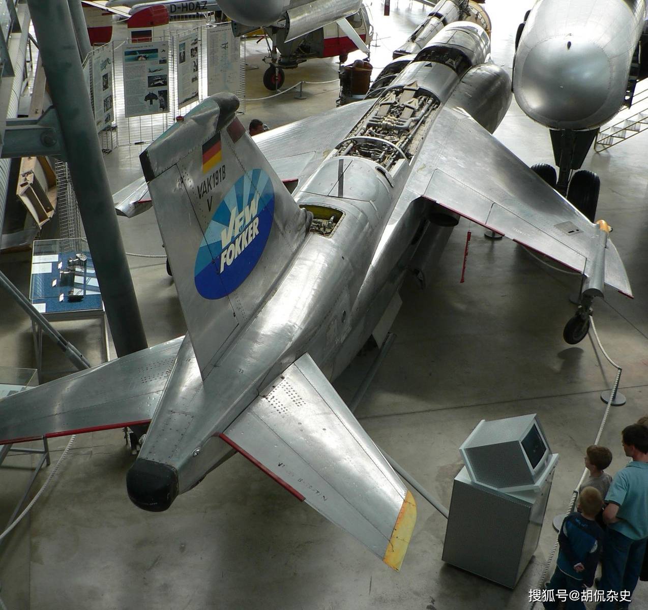 德国的 VAK 191B 垂直起降（VTOL）战斗机