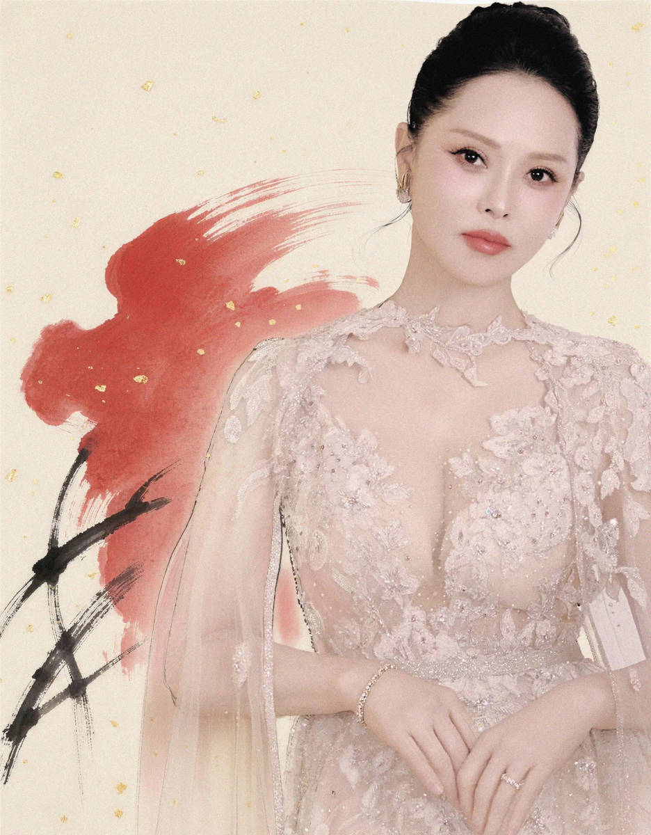 伊能静身着浅粉刺绣纱裙喜迎财神 气质清冷又温婉