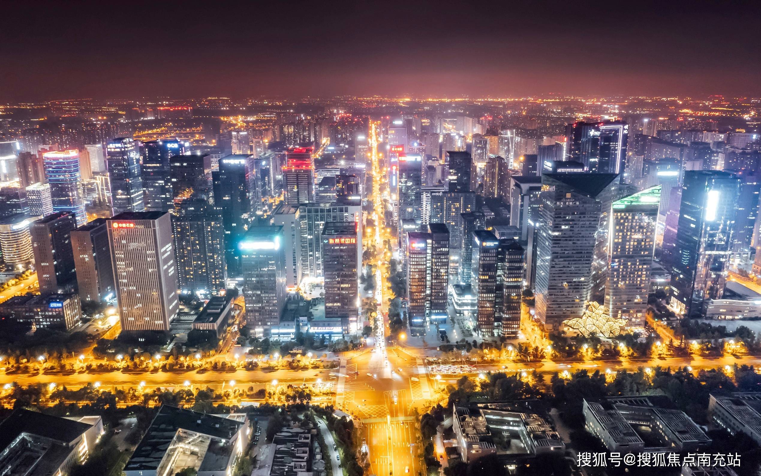 成都龙湖61九里璟颂售楼中心楼盘详情售楼部电话成都房产首页网站