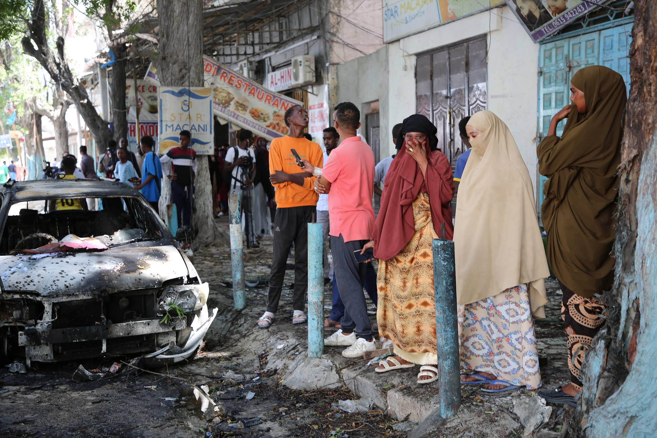 索马里首都摩加迪沙发生自杀式炸弹爆炸致5人死亡