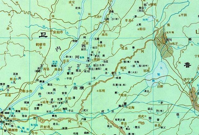 任人宰割東遷後的衛國,位於黃河中下游(主要在今河南濮陽,河北邯鄲