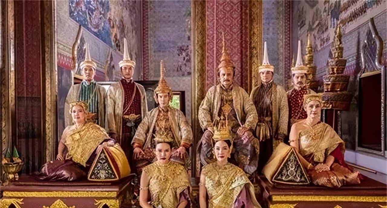 古代泰国政治中的亲属关系和依附制度为何息息相关?