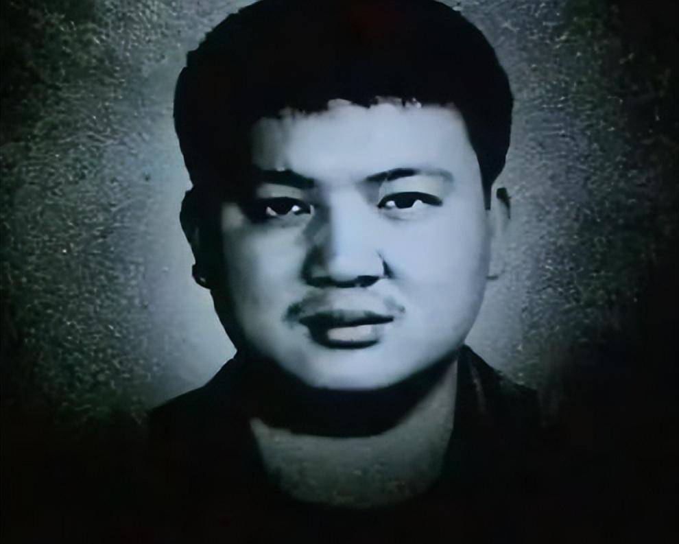 中华毒王刘招华:扬言要为鸦片战争复仇,制毒31吨销往国外_毒品_警方