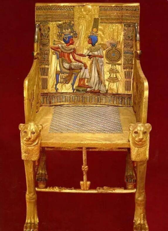 1923年,英国冒险家打开图坦卡蒙的陵墓,然后,法老咒语应验了_德华