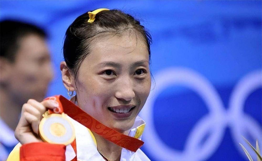 张宁与于洋离婚14年张宁37岁再婚做妈妈,于洋的人生现状又如何_李昂