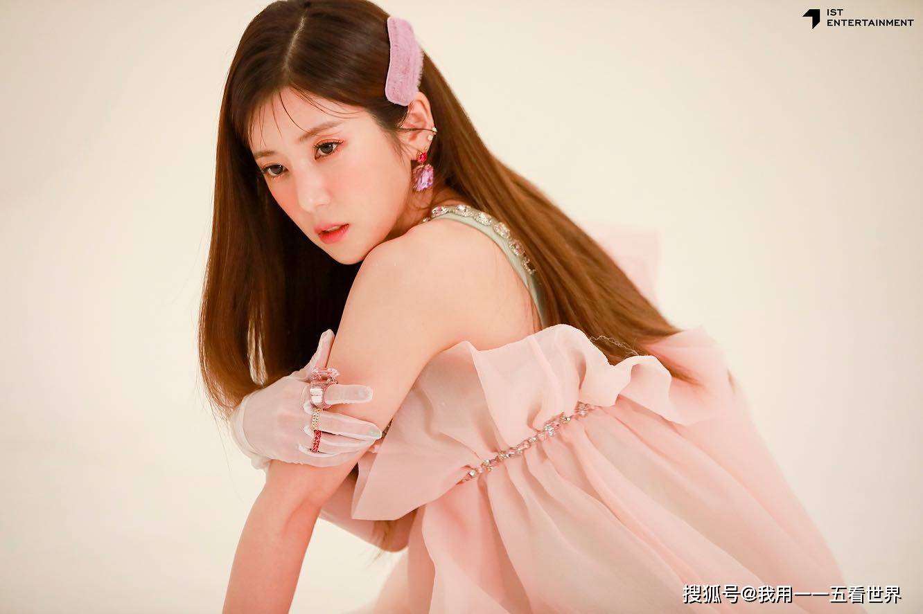 36岁朴初珑,优雅迷人美不可挡!_时尚_力