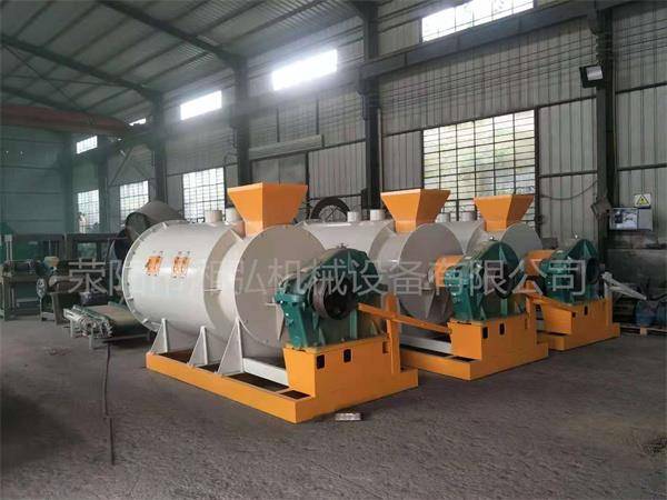 有机肥新型造粒机介绍-【湘弘机械设备】_物料_含水量