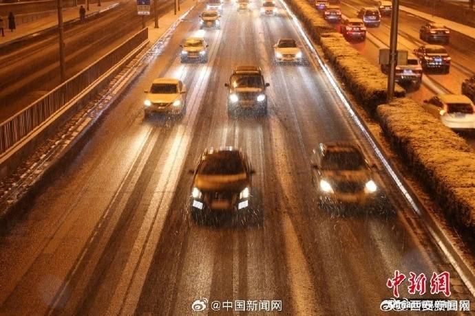 受降雪及路面結冰影響 18省區市境內190個路段封閉