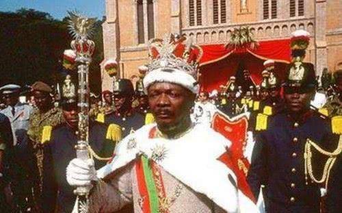 中非暴君博卡萨:残暴无度好食人肉,荒唐至极娶中国爱妃_生活_法国