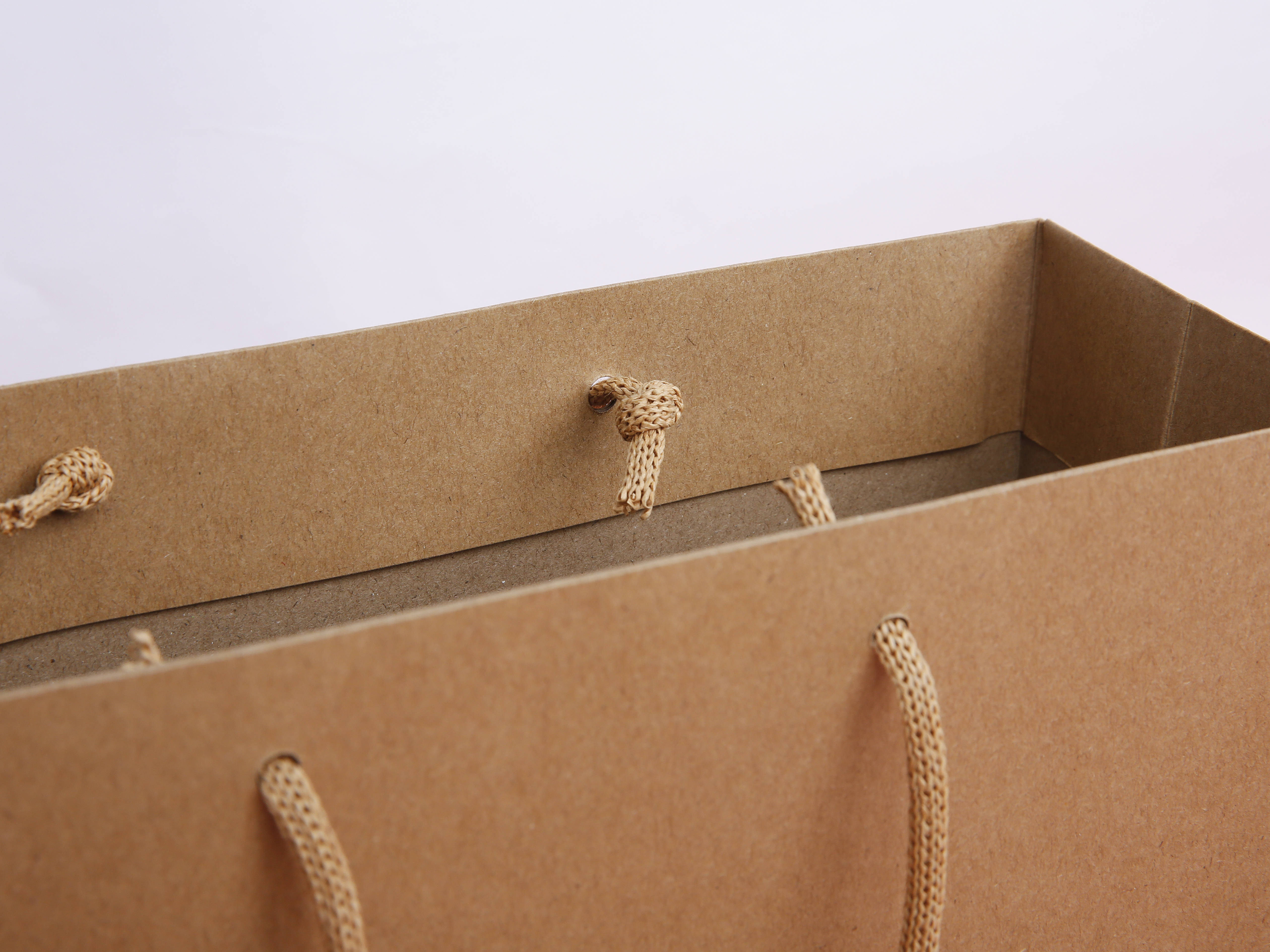 南王科技 | 购物纸袋产品系列(三):手工精品袋_工艺_客户_行业