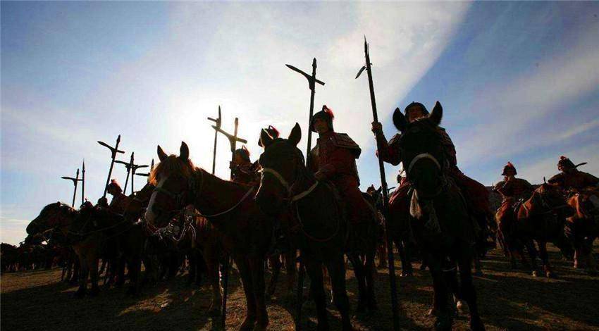 赵武灵王的"胡服骑射"各国都效仿,为何"商鞅变法"却