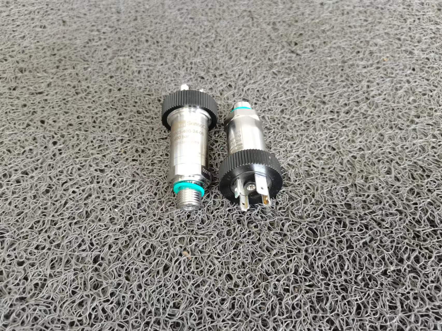 派克scp03-250-34-06压力传感器美国parker压力开关_介质_不锈钢_bar