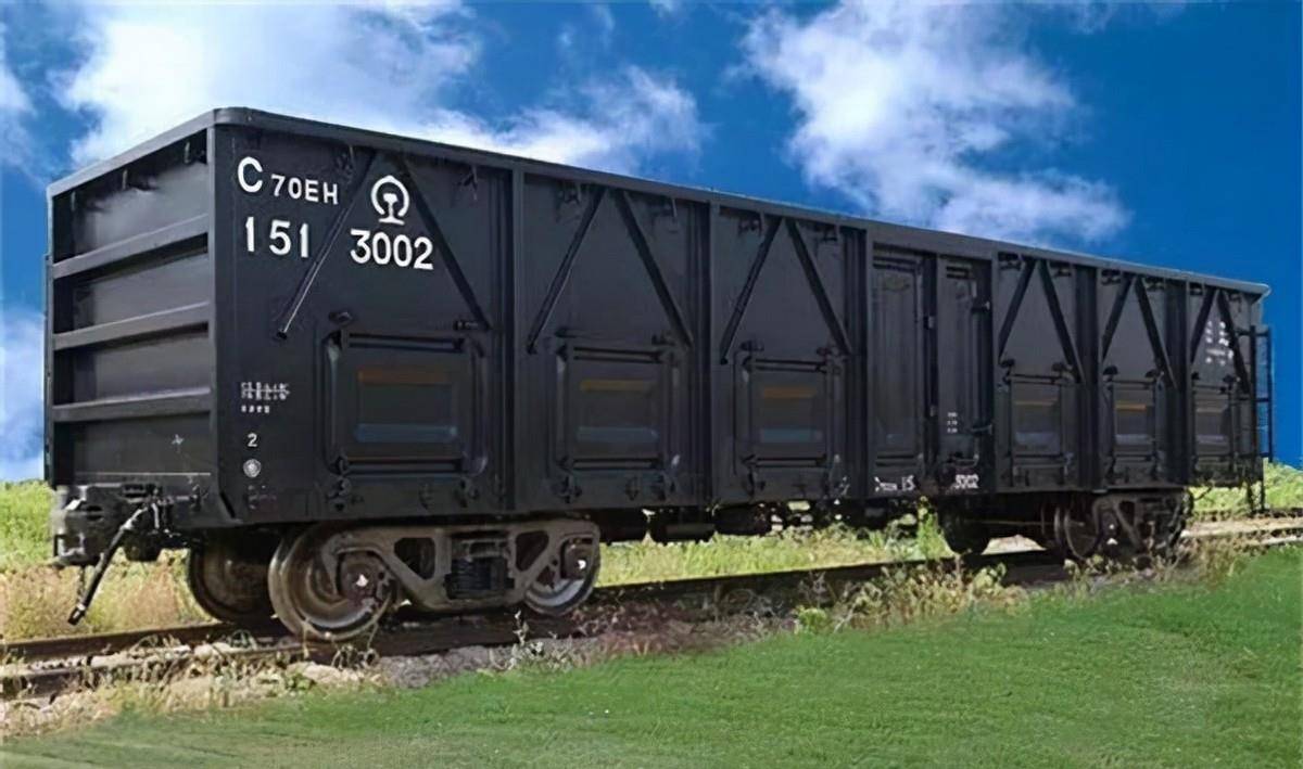 一姐"丁书苗,曾是农妇靠贩鸡蛋发家,却成了亿万富豪_运输_女人_煤炭