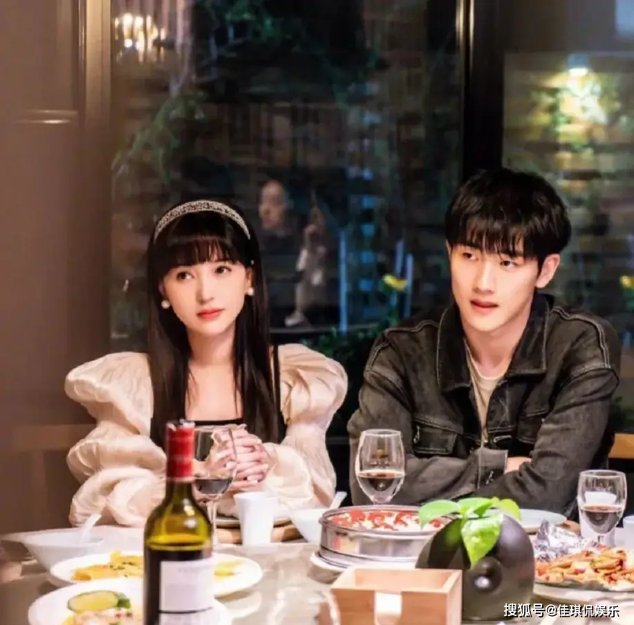 原创            金莎和男友年底见家长，那金莎要叫男友妈妈妹妹还是阿姨，笑死！