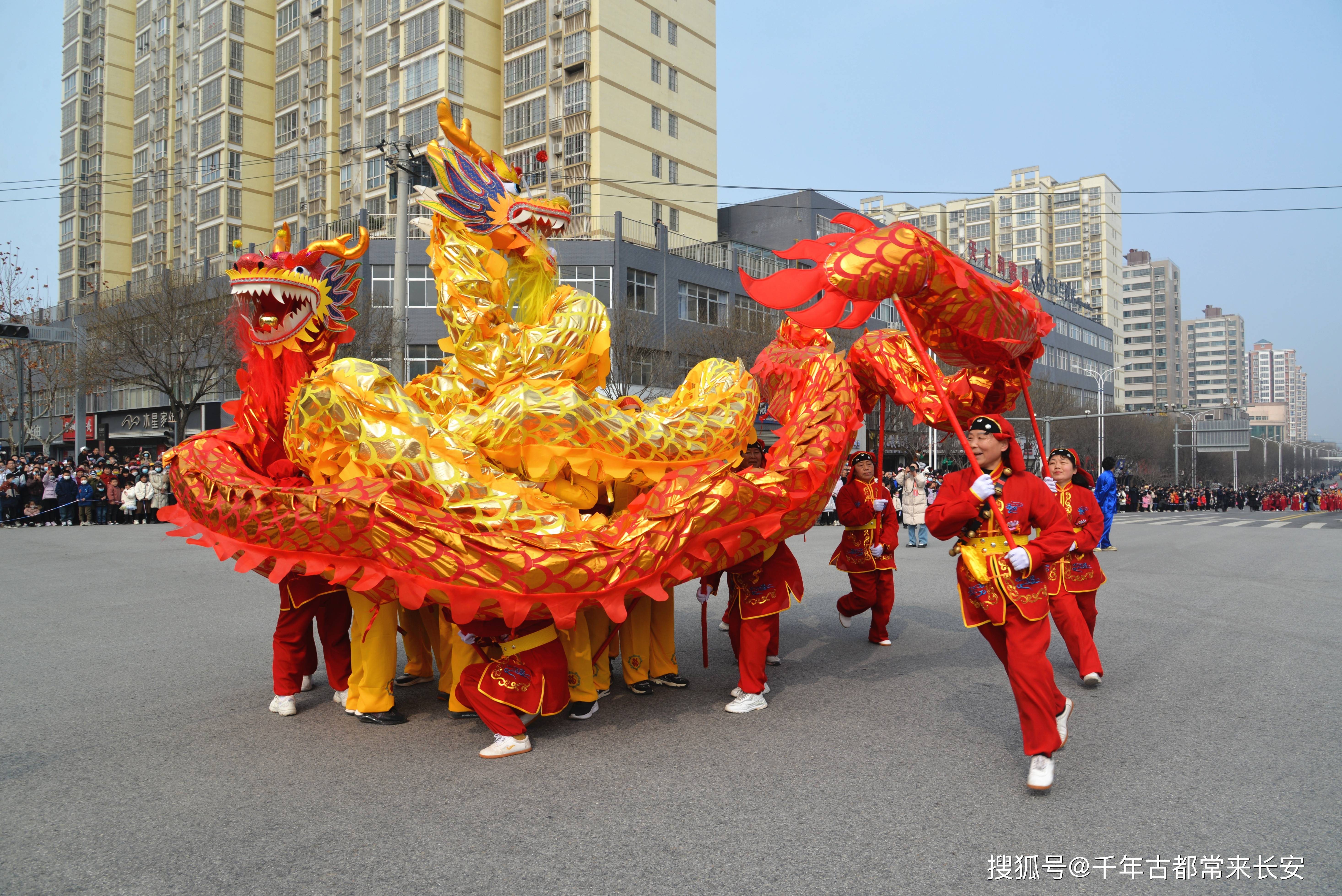 西安摄影师用镜头记录富平社火表演——风调雨顺,五谷丰登,国泰民安都