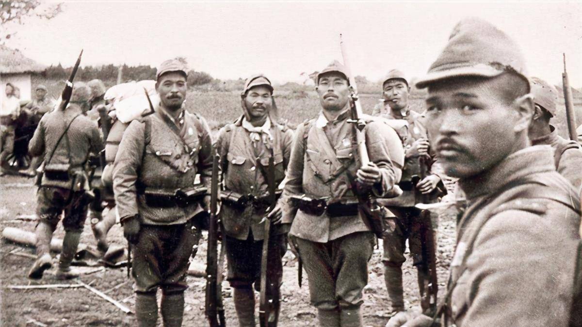 川军都戴上了德式钢盔_日军_师长_八路军